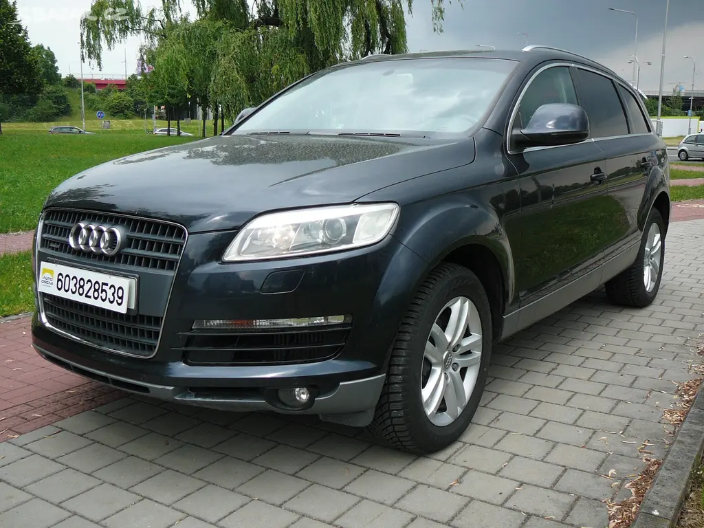 Audi Q7, 30TDi Quattro ČR 1MAJ 142000KM